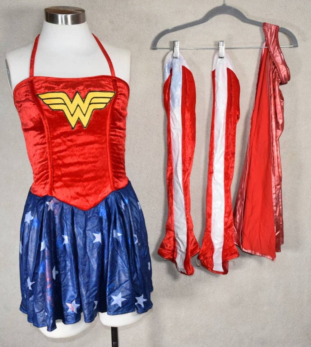 Rubie's Wonder Woman Costume Justice League Dress Leg Coverings Cape Halloween